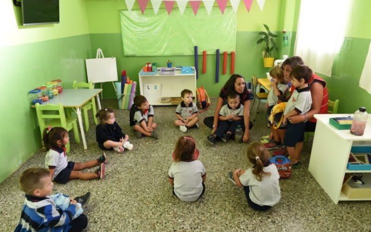 Escuchá las recomendaciones: Alerta por un caso de tos convulsa de una nena de jardín en Santa Rosa y varios «sospechosos»