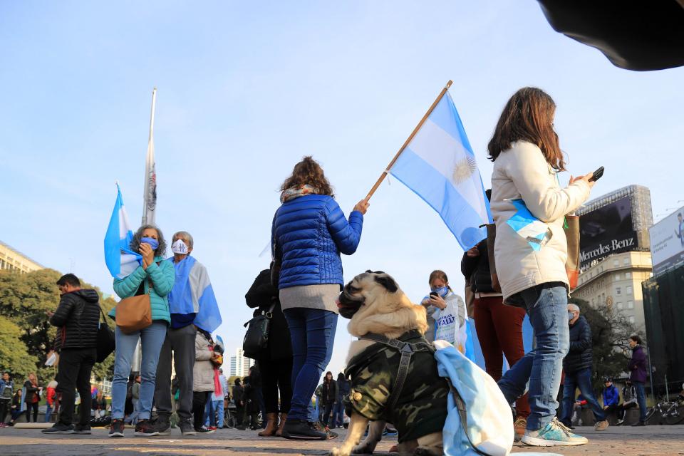 La marcha de los contagios convocada por la oposición: Los grupos anticuarentena se concentraron en el Obelisco y otros lugares del país