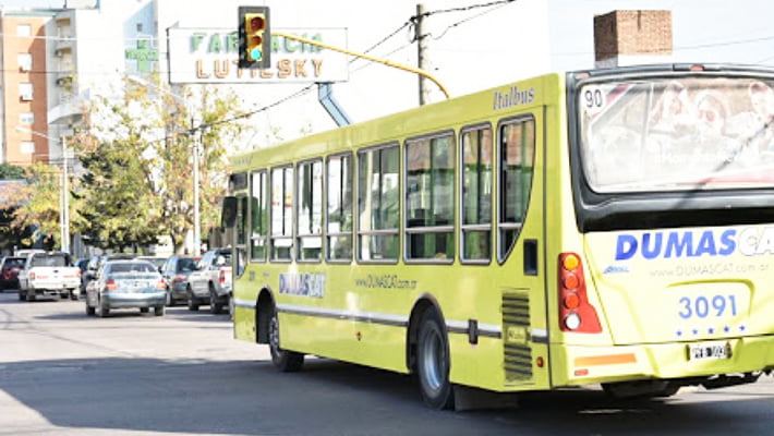 La plata fue al bolsillo equivocado: La UTA cortó el servicio de la línea Santa Rosa-Toay por que Dumas no pagó los salarios