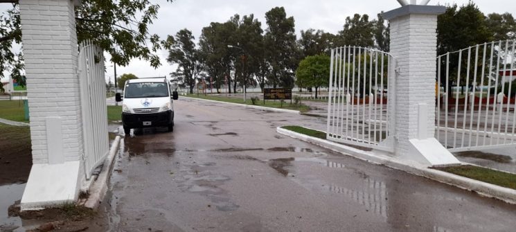Pasen con la lancha: Abrieron los portones de la Laguna Don Tomás para desviar el tránsito por la lluvia