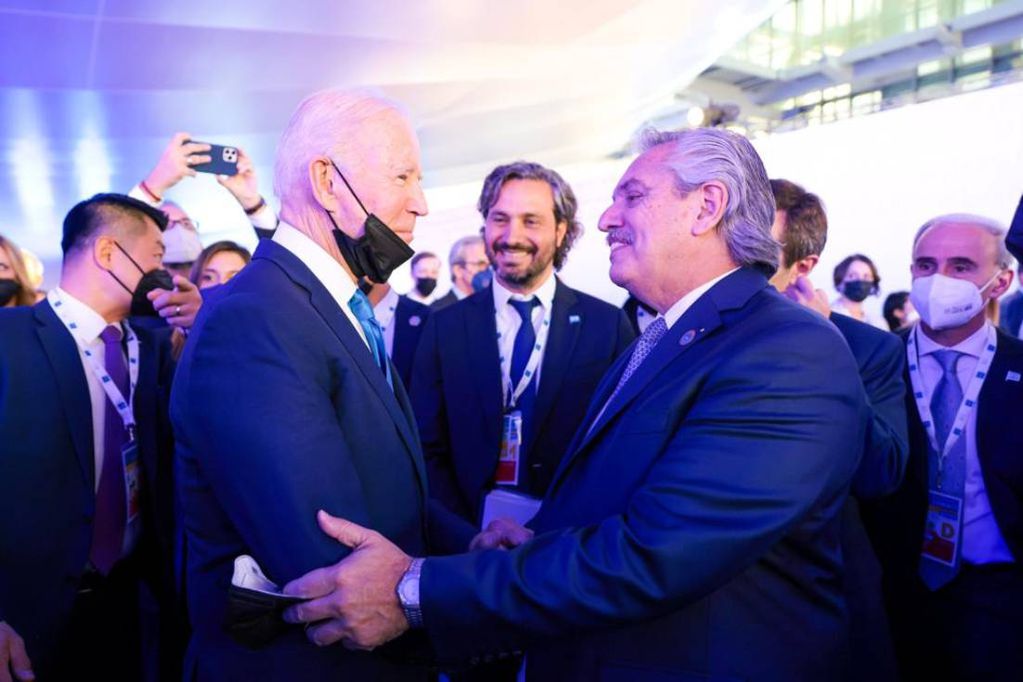 El que no corre, vuela: Por el bloqueo a Rusia, Argentina se amiga con EEUU y le ofrece gas y petróleo de Vaca Muerta