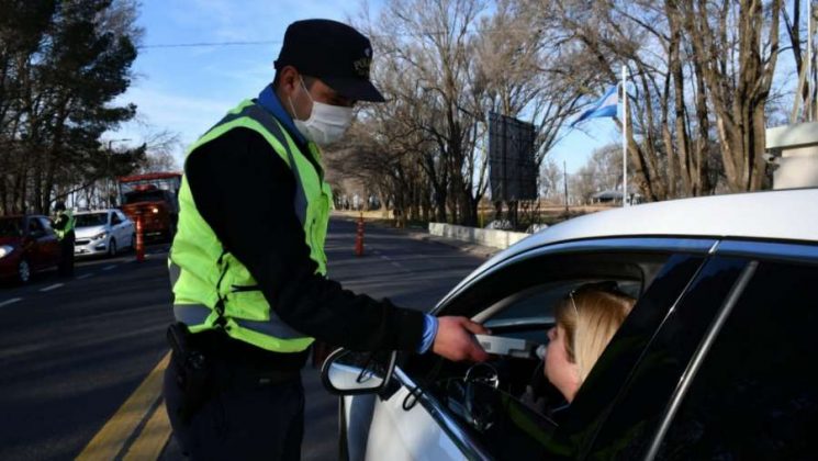 Un presupuesto en pipetas: El fin de semana hubo 32 alcoholemias positivas y retuvieron 15 vehículos