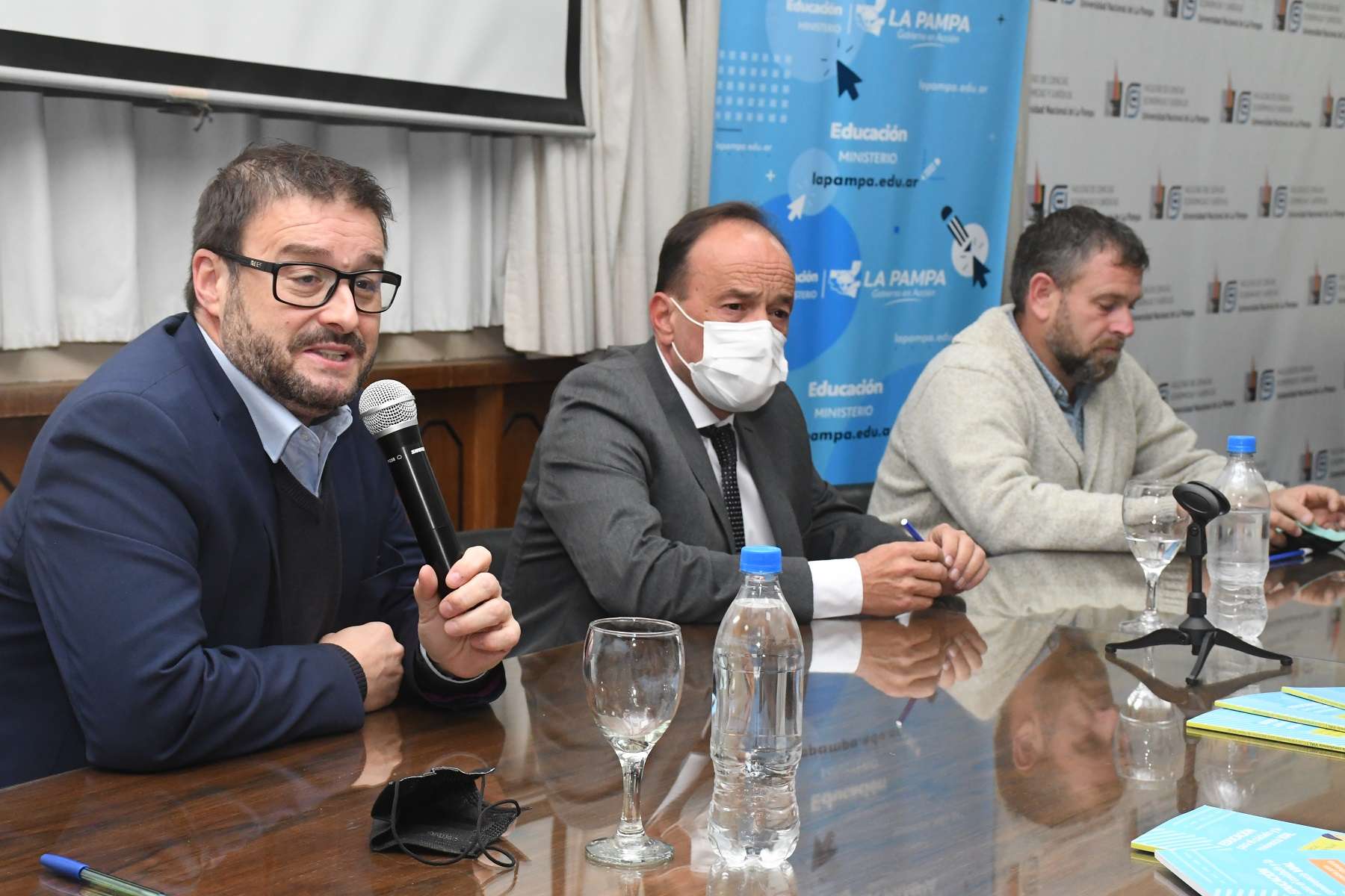 Nuevo material en las aulas: Las escuelas pampeanas implementarán el Plan Federal de Educación Vial