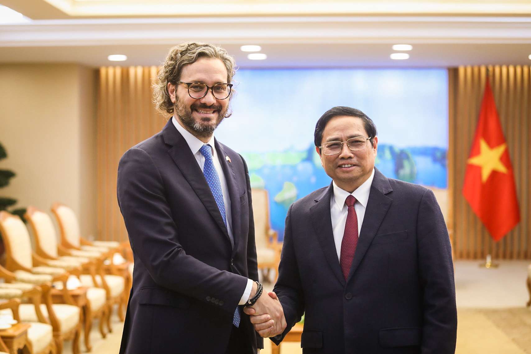 De gira por Vietnam: Cafiero logró acuerdos comerciales con el país