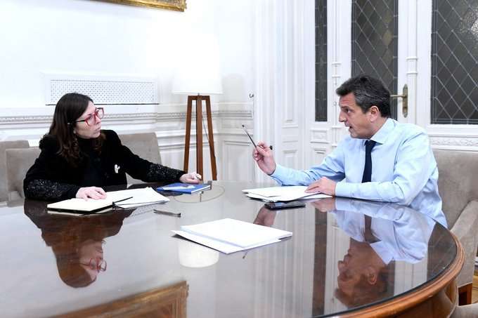 Incorporación de lujo: Batakis se suma al equipo de Massa en Washingto DC