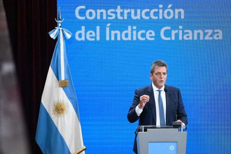 Para las cuotas alimentarias: Massa presentó el Índice de Crianza y pidió a la Corte su aplicación