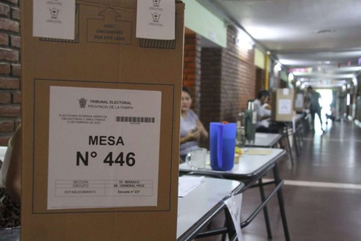 Empezó la carrera: Con poco movimiento y normalidad, ya se vota en La Pampa; todo lo que tenés saber