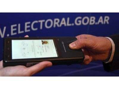 El gordo te ahorra sacar el DNI: La Pampa implementará tecnología biométrica en las próximas elecciones