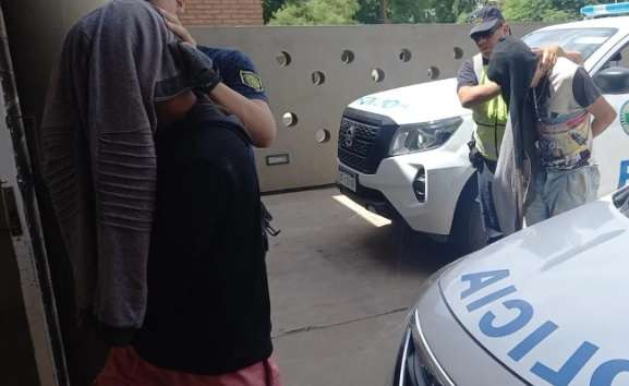 En el interior no se jode: Robaron una trafic en Intendente Alvear, cumplirán condena en Pico