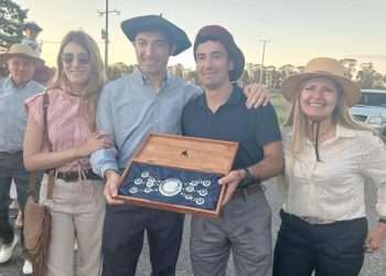 El campeón del pueblo: «Tato» Ramos fue recibido con una caravana en Santa Rosa tras ganar el tetracampeonato en Jesús María