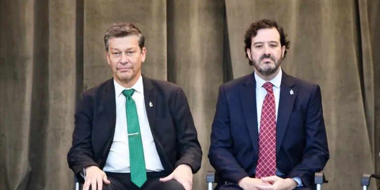 Alpa queda como vice: Francisco Marull asumió como rector de la UNLPam