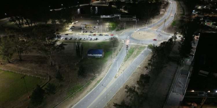 Ojalá no pongan radares: Finalizó obra de iluminación en el corredor Juana Azurduy