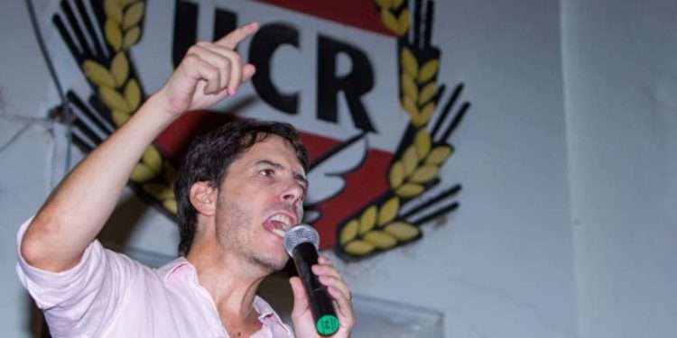 Marcha el carro: Berhongaray le confirmó a líderes radicales del interior que será candidato en 2027